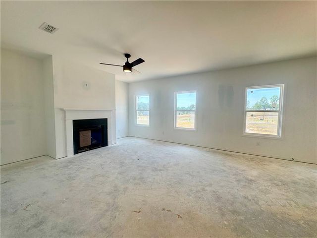 5440 Hargrove Way, Flowery Branch, GA 30542
