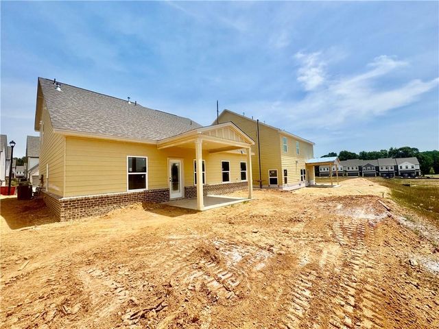 5440 Hargrove Way, Flowery Branch, GA 30542