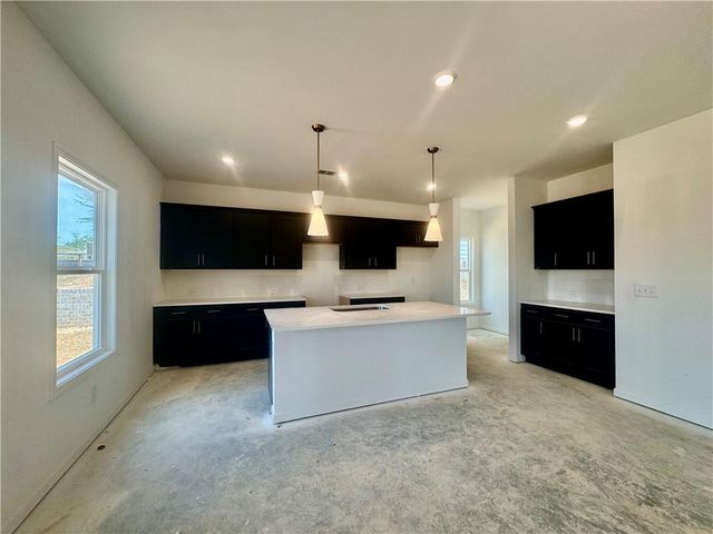 5440 Hargrove Way, Flowery Branch, GA 30542