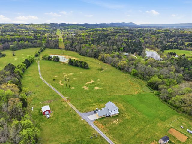 406 Haven Creek Lane, Chickamauga, GA 30707