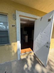5192 NE 6TH Avenue 805, Oakland Park, FL 33334