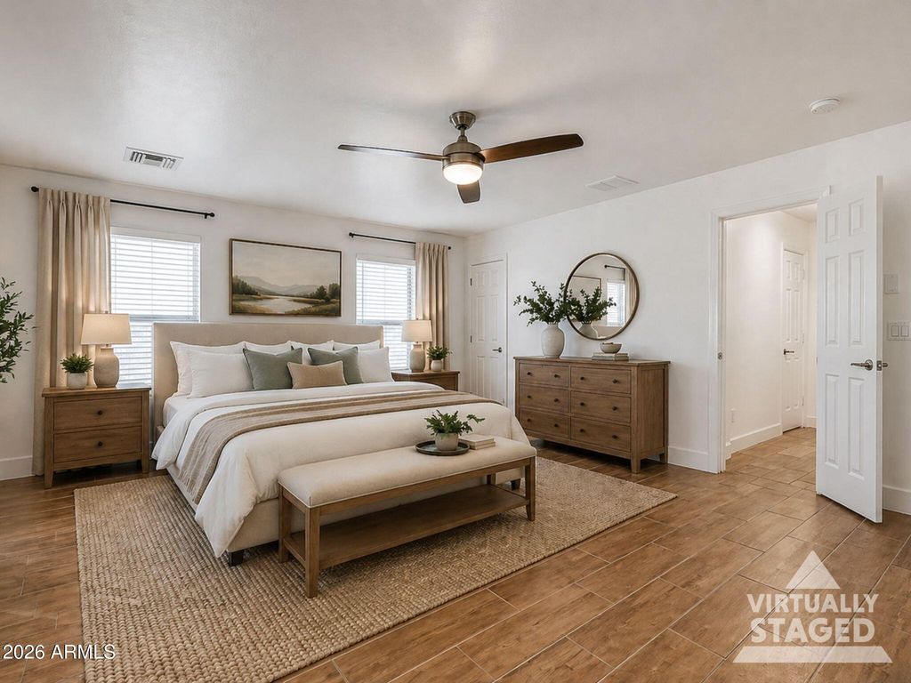 Image 17 of property listing at 8668 S 254TH Drive, Buckeye, AZ 85326