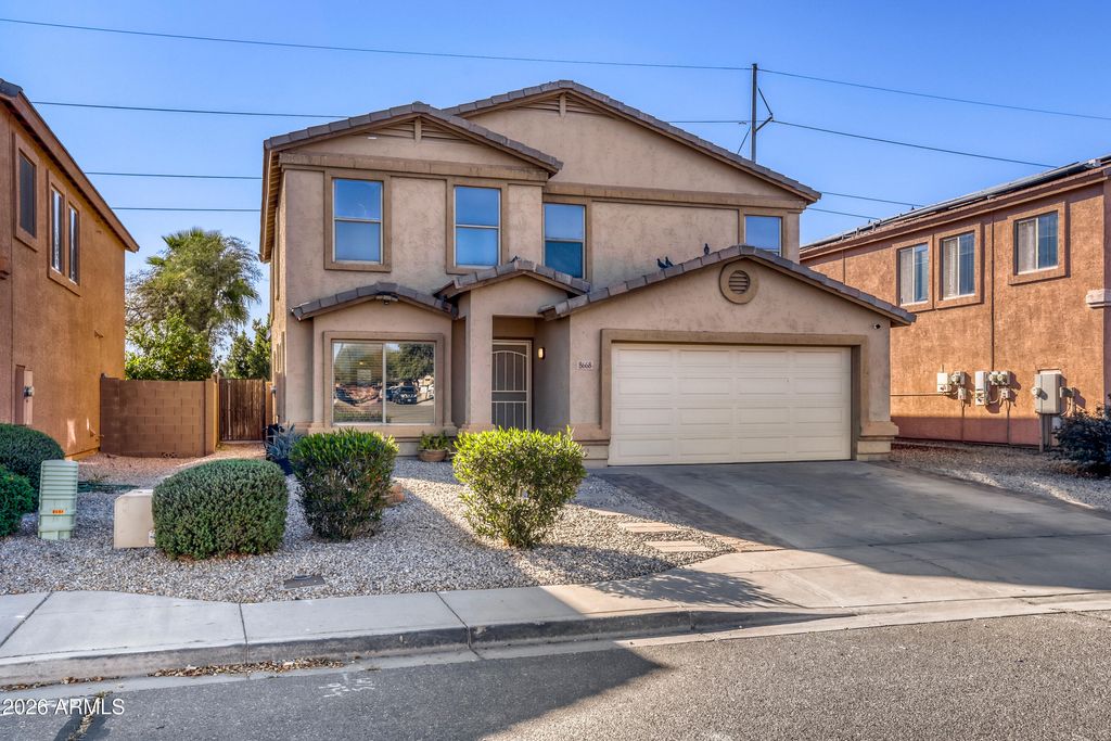 Image 2 of property listing at 8668 S 254TH Drive, Buckeye, AZ 85326