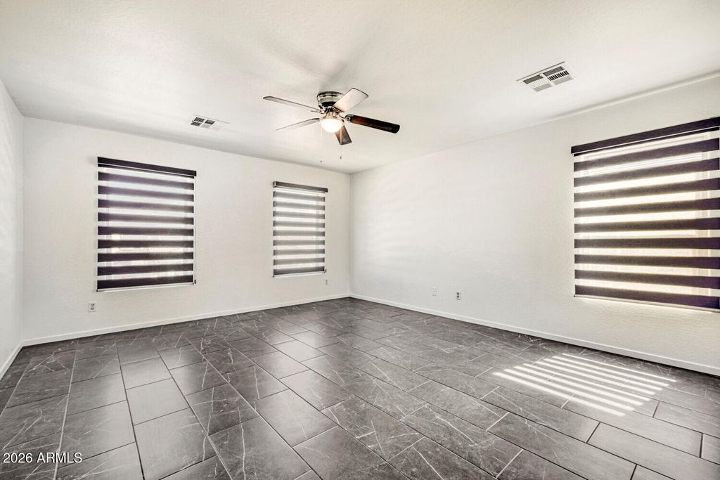 Image 23 of property listing at 8668 S 254TH Drive, Buckeye, AZ 85326