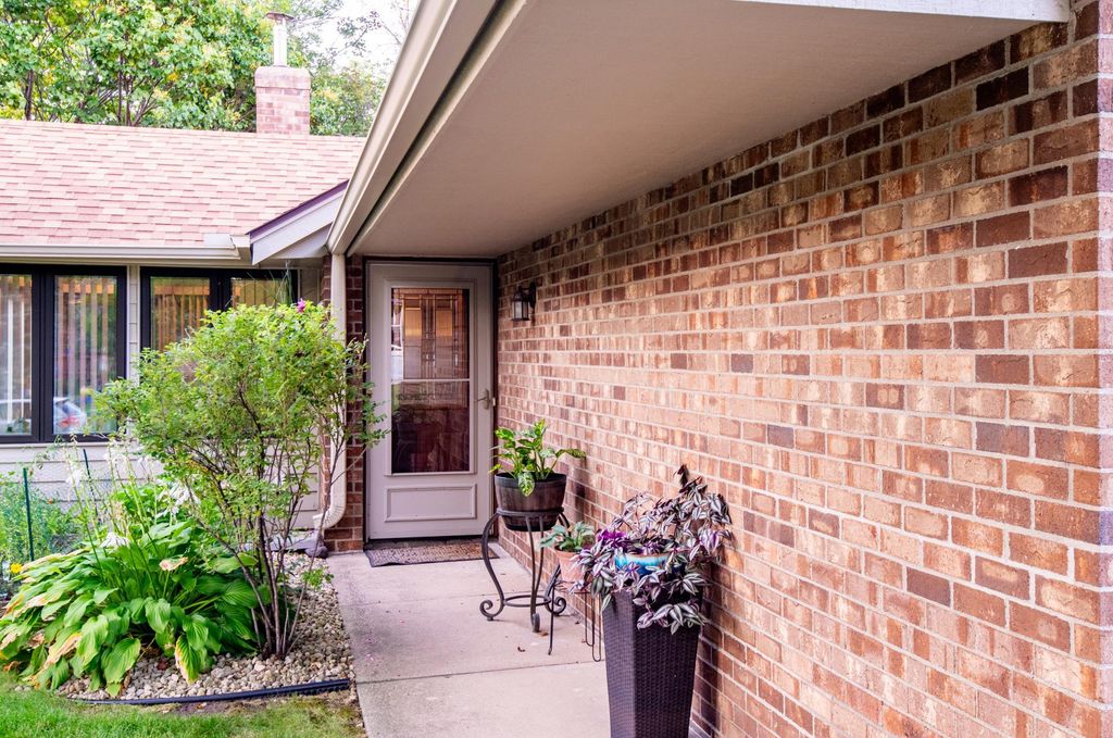 8906 Montegue Terrace, Brooklyn Park, MN 55443 — photo 4
