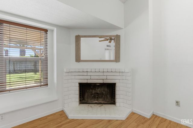 3712 Sonoita Drive, Bakersfield, CA 93309