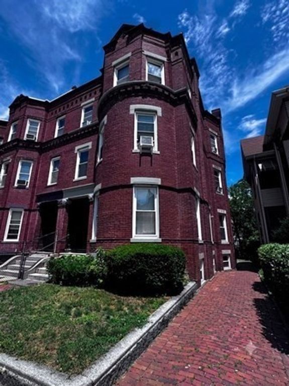 38 Moreland St 1, Boston, MA 02119
