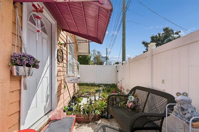 3030 W FRIERSON AVENUE, Tampa, FL 33614