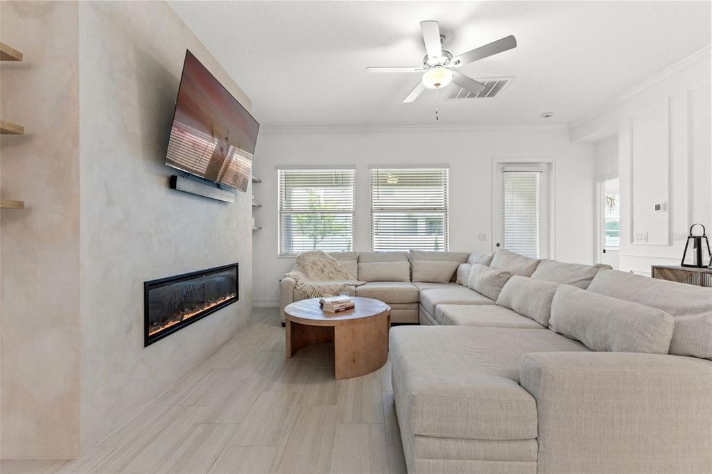 Image 18 of property listing at 7706 S JUANITA STREET, Tampa, FL 33616