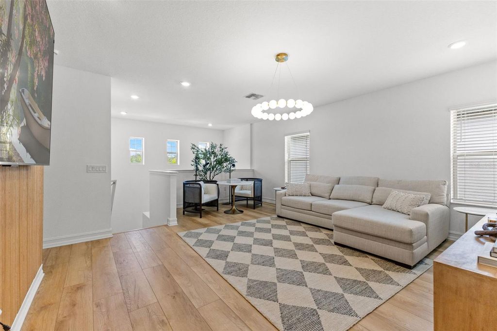 Image 27 of property listing at 7706 S JUANITA STREET, Tampa, FL 33616