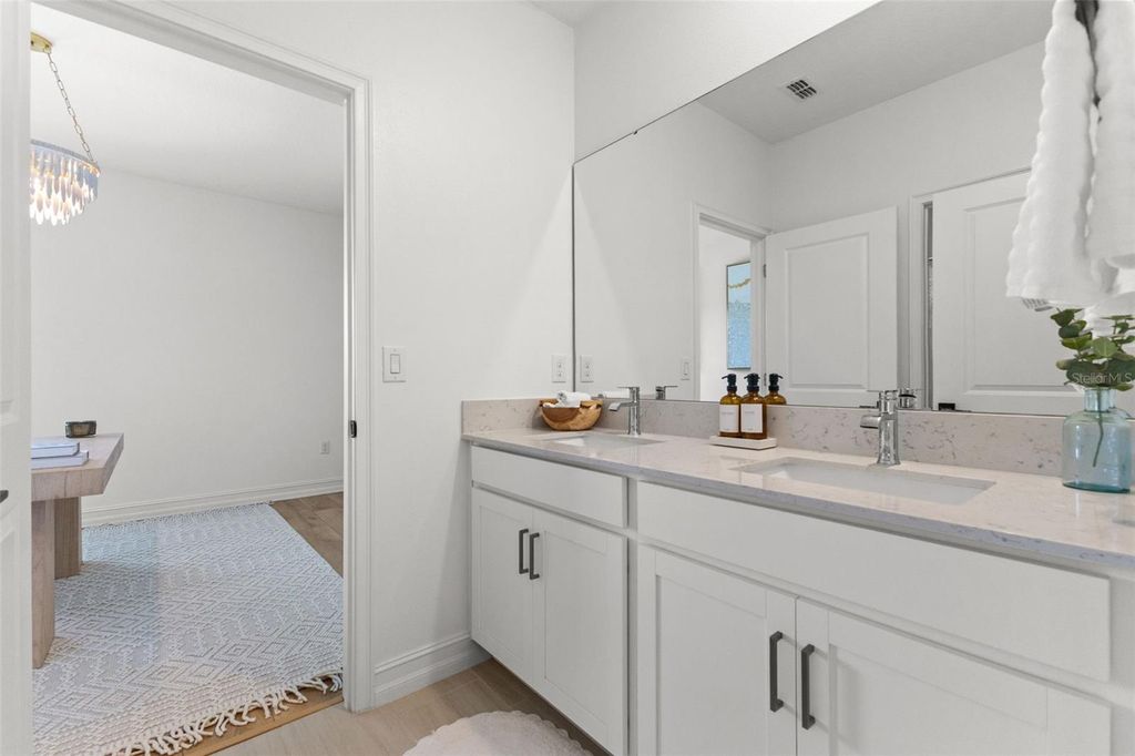 Image 31 of property listing at 7706 S JUANITA STREET, Tampa, FL 33616