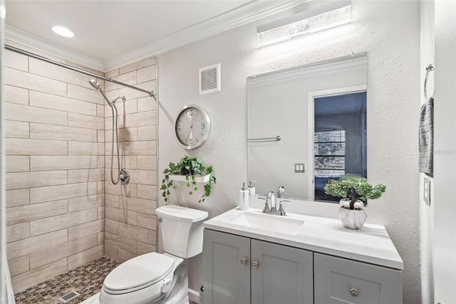 1000 MANCHA REAL DRIVE, Orlando, FL 32807