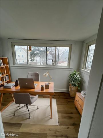 2089 Elbur Avenue, Lakewood, OH 44107