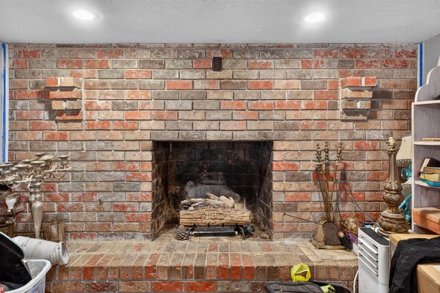 17 Loach Drive, Rossville, GA 30741