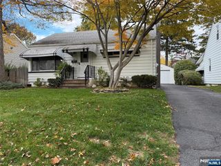 50 Beech Street, Westwood, NJ 07675