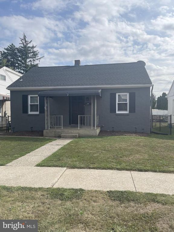 1222 ELM ST, York, PA 17403