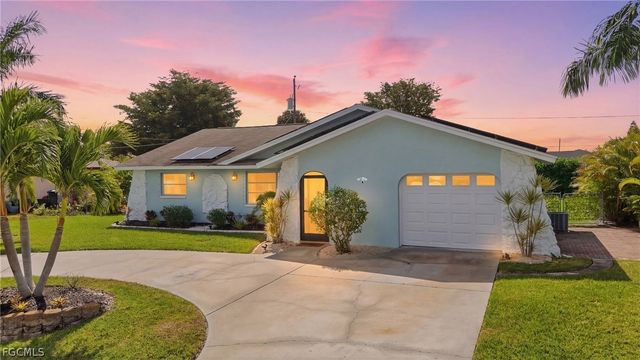 118 SE 44th TER, Cape Coral, FL 33904