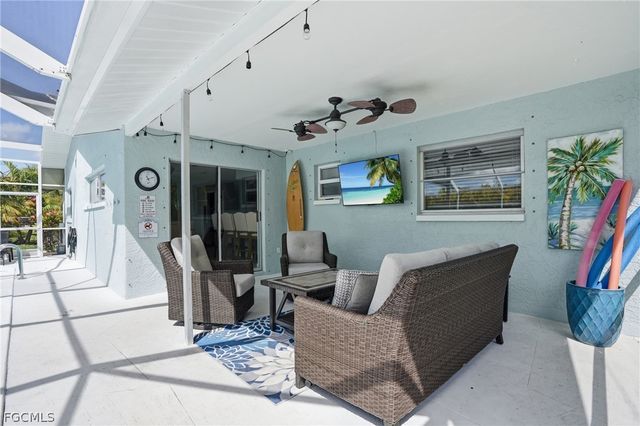 118 SE 44th TER, Cape Coral, FL 33904