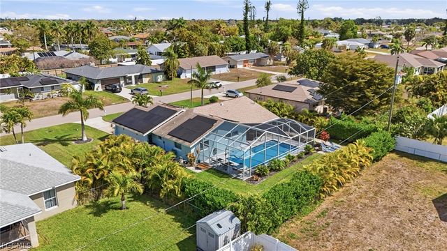 118 SE 44th TER, Cape Coral, FL 33904