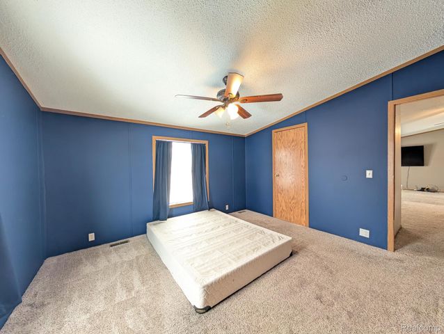 11413 Harbor Cove, Fenton, MI 48430