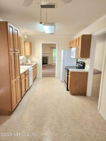 7485 CLIFF COTTAGE Drive, Jacksonville, FL 32244