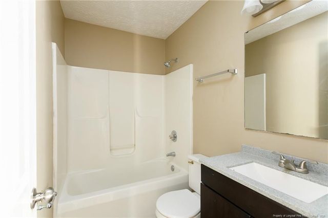 1824 Geiberger Drive, Fayetteville, NC 28303