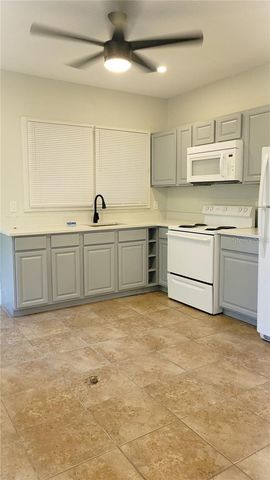 137 S STONE STREET, Deland, FL 32720