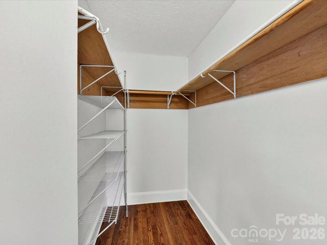 8413 Red Setter Lane, Charlotte, NC 28227