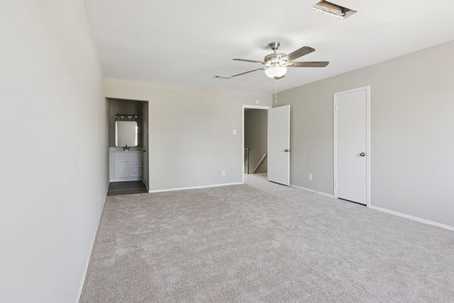 9114 Kempwood Drive 9114, Houston, TX 77080