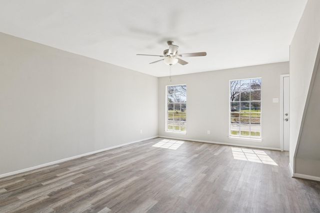 9114 Kempwood Drive 9114, Houston, TX 77080
