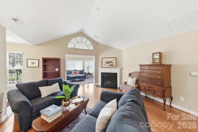 5224 Polo Gate Boulevard, Charlotte, NC 28216