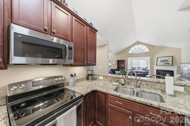 5224 Polo Gate Boulevard, Charlotte, NC 28216