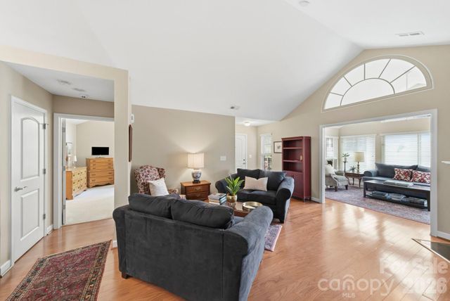 5224 Polo Gate Boulevard, Charlotte, NC 28216