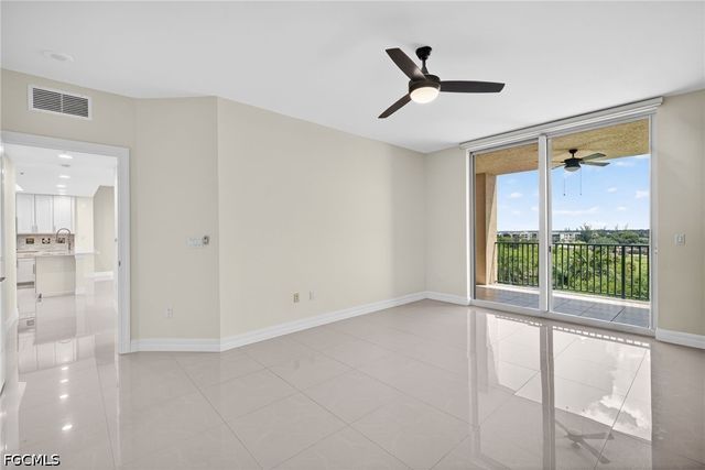 3426 Hancock Bridge PKWY 606, North Fort Myers, FL 33903
