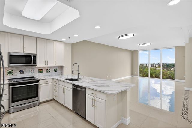 3426 Hancock Bridge PKWY 606, North Fort Myers, FL 33903
