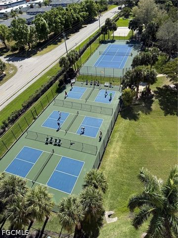 3426 Hancock Bridge PKWY 606, North Fort Myers, FL 33903