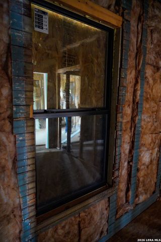 715 S TRINITY ST, San Antonio, TX 78207