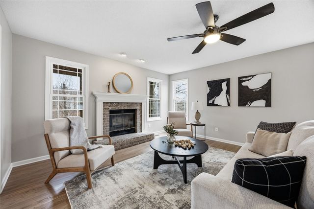 3310 Riverside Drive NE, Cedar Rapids, IA 52411