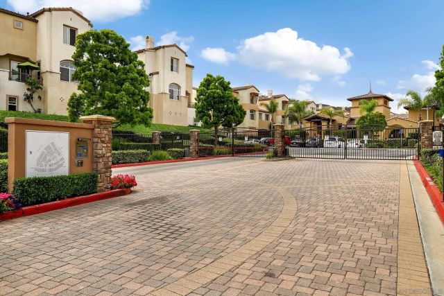 749 Almond Rd, San Marcos, CA 92078