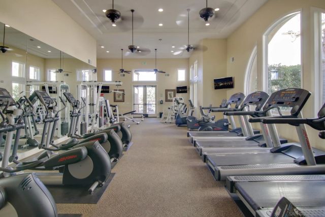 749 Almond Rd, San Marcos, CA 92078