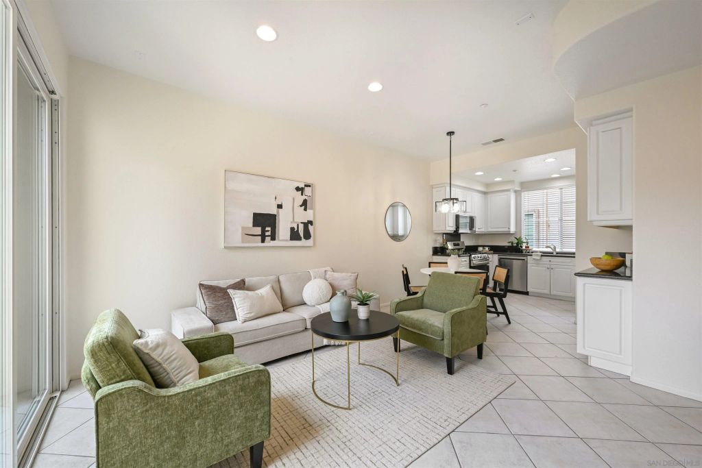 749 Almond Rd, San Marcos, CA 92078