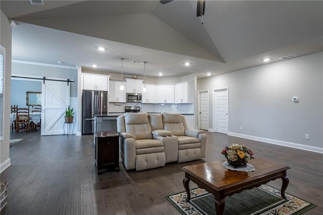 8661 St Andrews Parkway, Winston, GA 30187