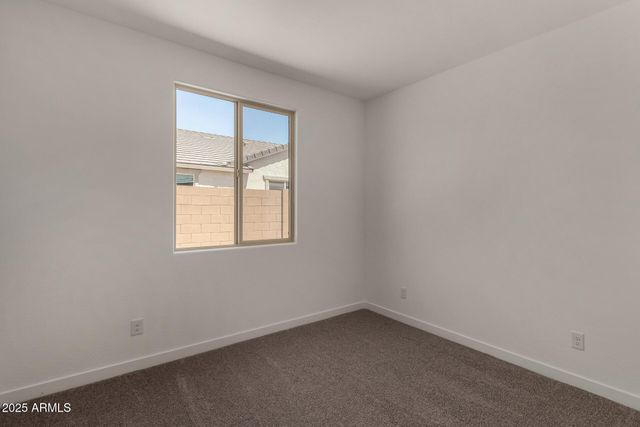18194 W ELIZABETH Avenue, Goodyear, AZ 85338