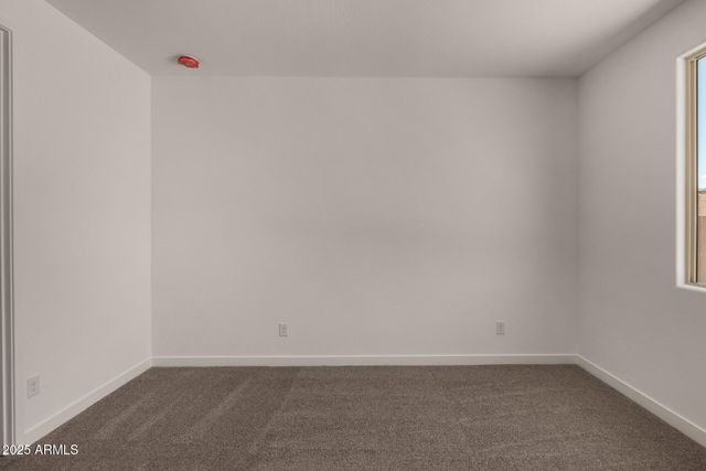 18194 W ELIZABETH Avenue, Goodyear, AZ 85338