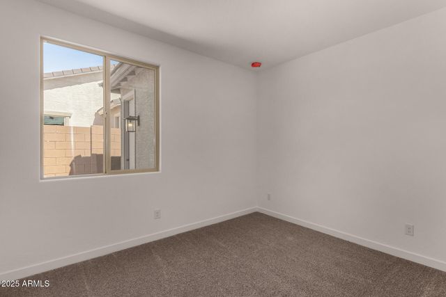 18194 W ELIZABETH Avenue, Goodyear, AZ 85338