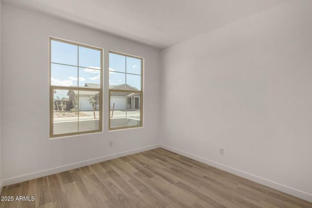 18194 W ELIZABETH Avenue, Goodyear, AZ 85338