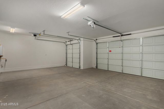 18194 W ELIZABETH Avenue, Goodyear, AZ 85338