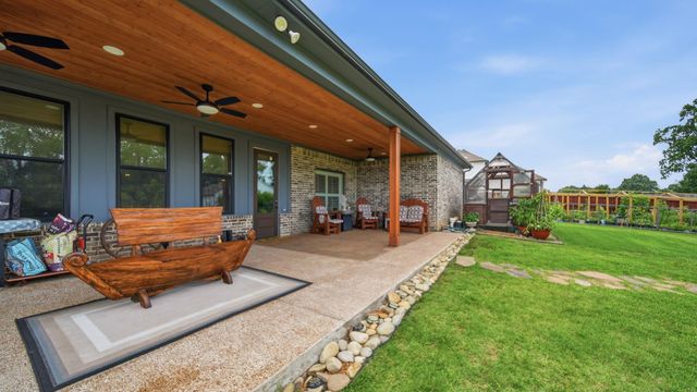 64 CEDAR RIDGE CV, Atoka, TN 38004