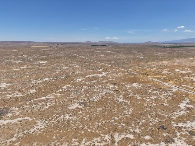 1 AVE G VIC 105 STE, Lancaster, CA 93535