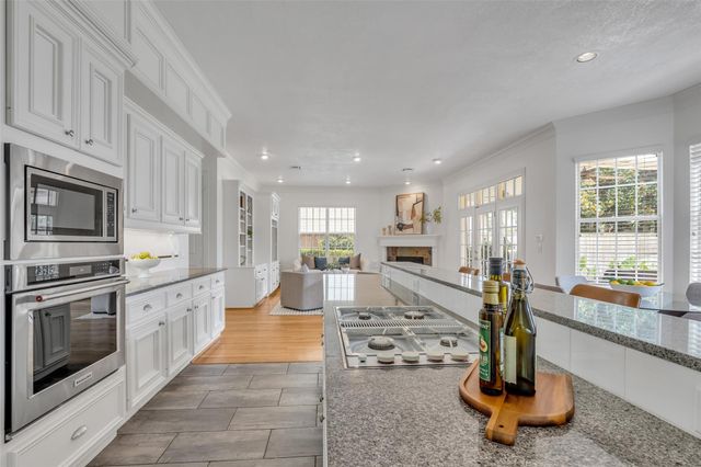 5007 Beech Street, Bellaire, TX 77401